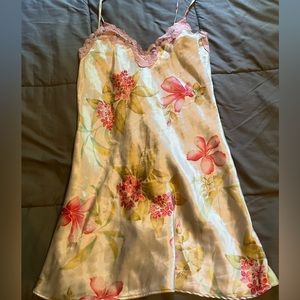 Vintage LA intimates nightgown floral